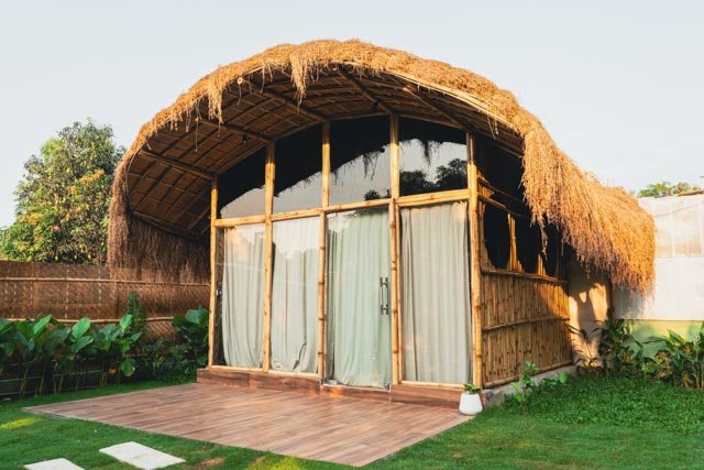 Cocoon Earth - View 2